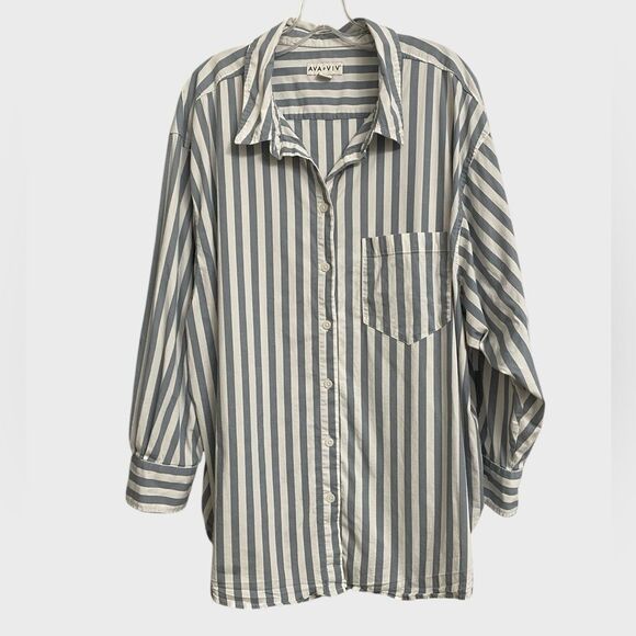 Ava & Viv Striped Button Up Shirt Women's Size 1X Grey White Collared Pocket - Picture 1 of 16